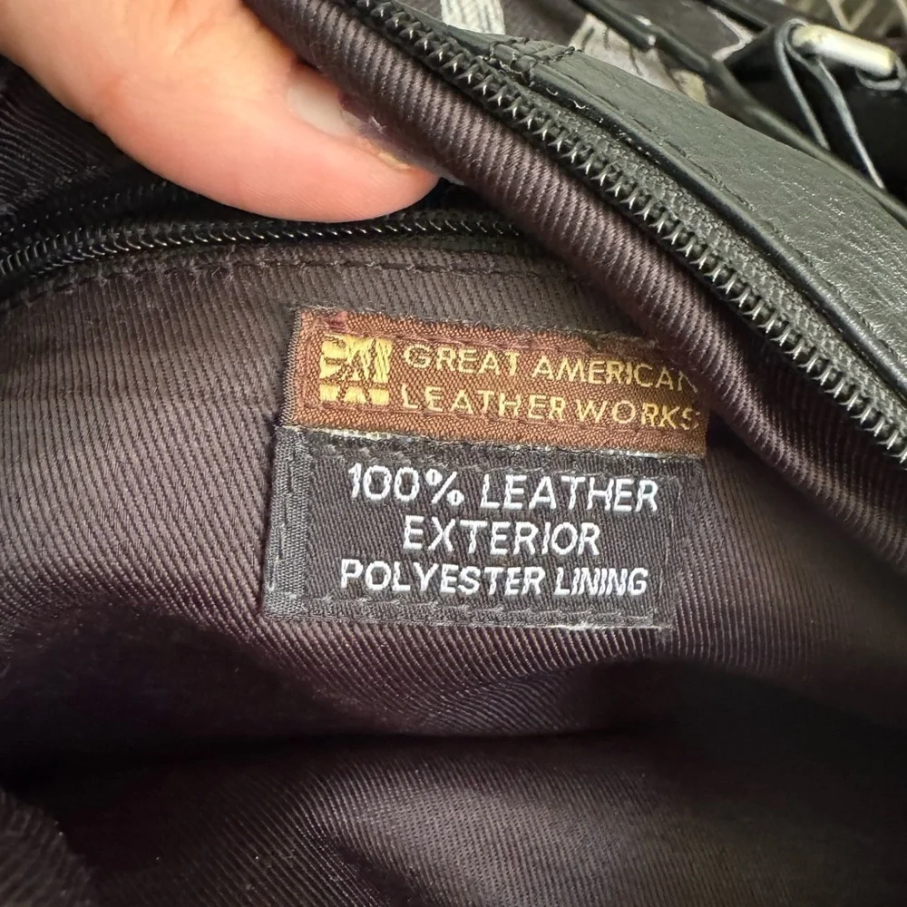 Great American leather works Black leather Purse
